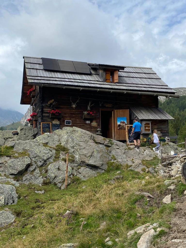 Nocky Mountains Lodge And Apartment Radenthein Zewnętrze zdjęcie